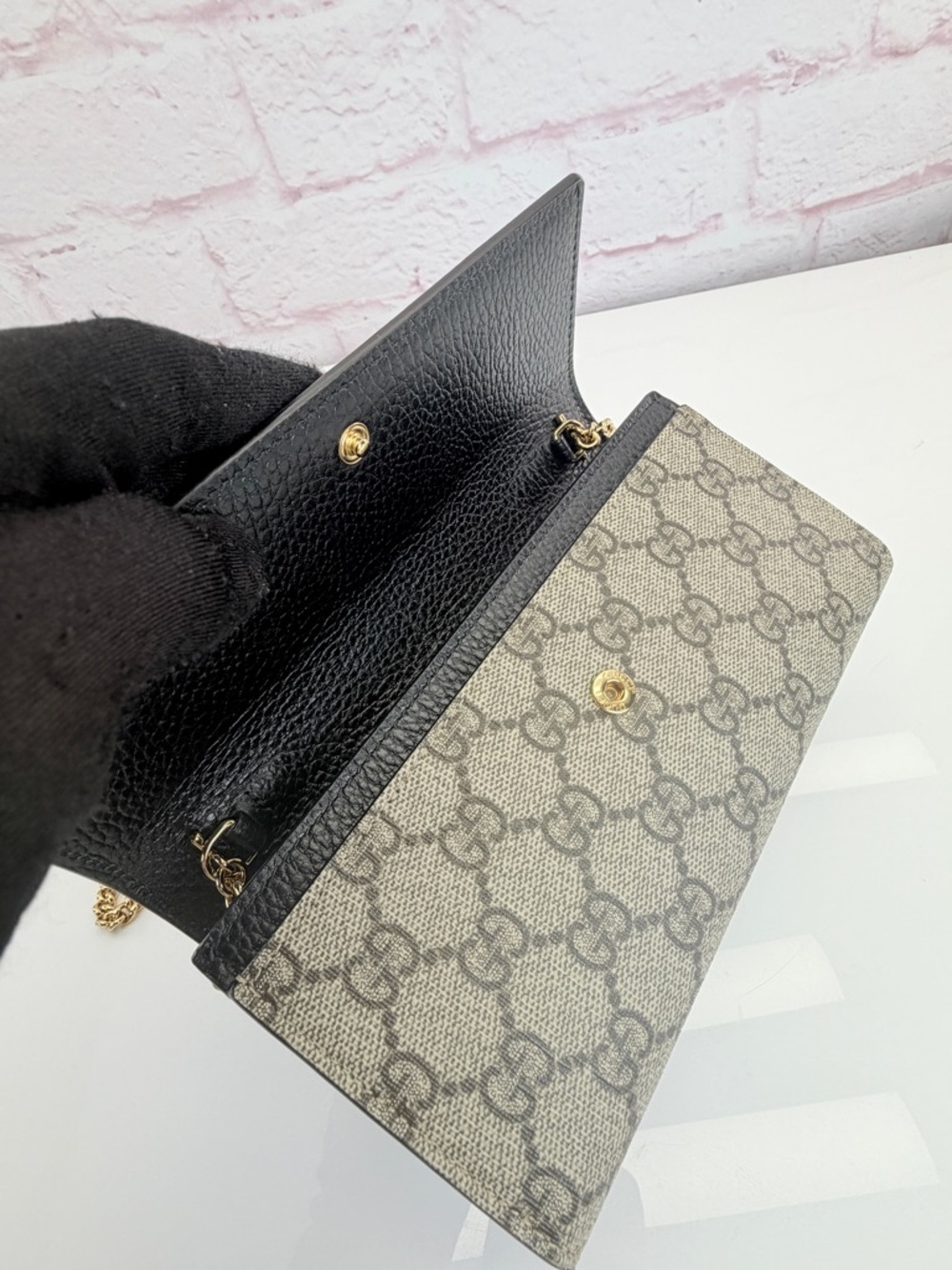 Gucci Bi-Color GG Marmont Wallet on a Chain - Picture 7 of 13